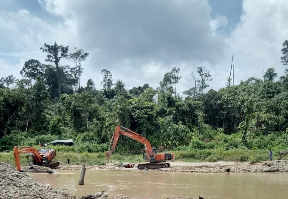 Linggang Tutung Terkepung PETI Warga Berteriak Penegakan Hukum Dipertanyakan