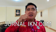 Keterangan foto: Ketua Lembaga Adat Besar Kabupaten Kutai Barat (Kubar) Manar Dimansyah. Ia menilai Surat Edaran (SE) Bupati terkait pembatasan masa jabatan kepala adat selama 5 tahun dan dapat dipilih kembali satu kali periode, keliru secara hukum dan justru membingungkan masyarakat adat. (Foto istimewa) Penulis: Johansyah. Senin, (25/08/2025).