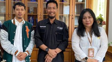 Pertemuan SMSI Kubar dan Diskominfo Kutai Barat sebagai bentuk komitmen bersama memperkuat sinergi informasi publik serta mendorong kebangkitan media lokal dan kesejahteraan wartawan. Rabu (21/1/2026)