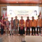 Enam dari kiri, Ketua DPD Hanura Kalimantan Timur, Marsidik, foto bersama jajaran pengurus DPC, PAC, dan kader Partai Hanura usai pembukaan Muscab IV Hanura Kabupaten Kutai Barat, Jumat (13/2/2026), sebagai bentuk soliditas dan komitmen memenangkan Hanura di Kutai Barat. Penulis: Sukawati